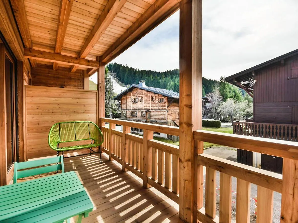 Apartment Le Genepi - Superbe T2 Cabine 4-6 Pers, Neuf, A 50M Des Pistes, Avec Balcon, Garage Et Wifi - Fr-1-685-67 Les Gets