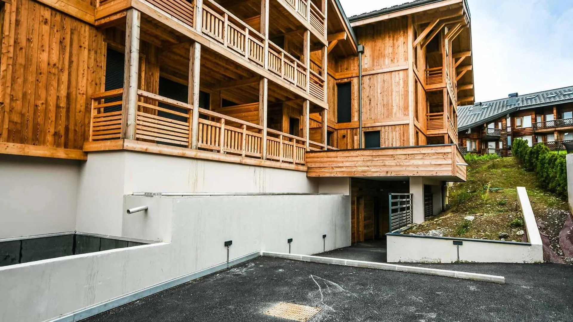 Le Genepi - Superbe T2 Cabine 4-6 Pers, Neuf, A 50M Des Pistes, Avec Balcon, Garage Et Wifi - Fr-1-685-67 Les Gets